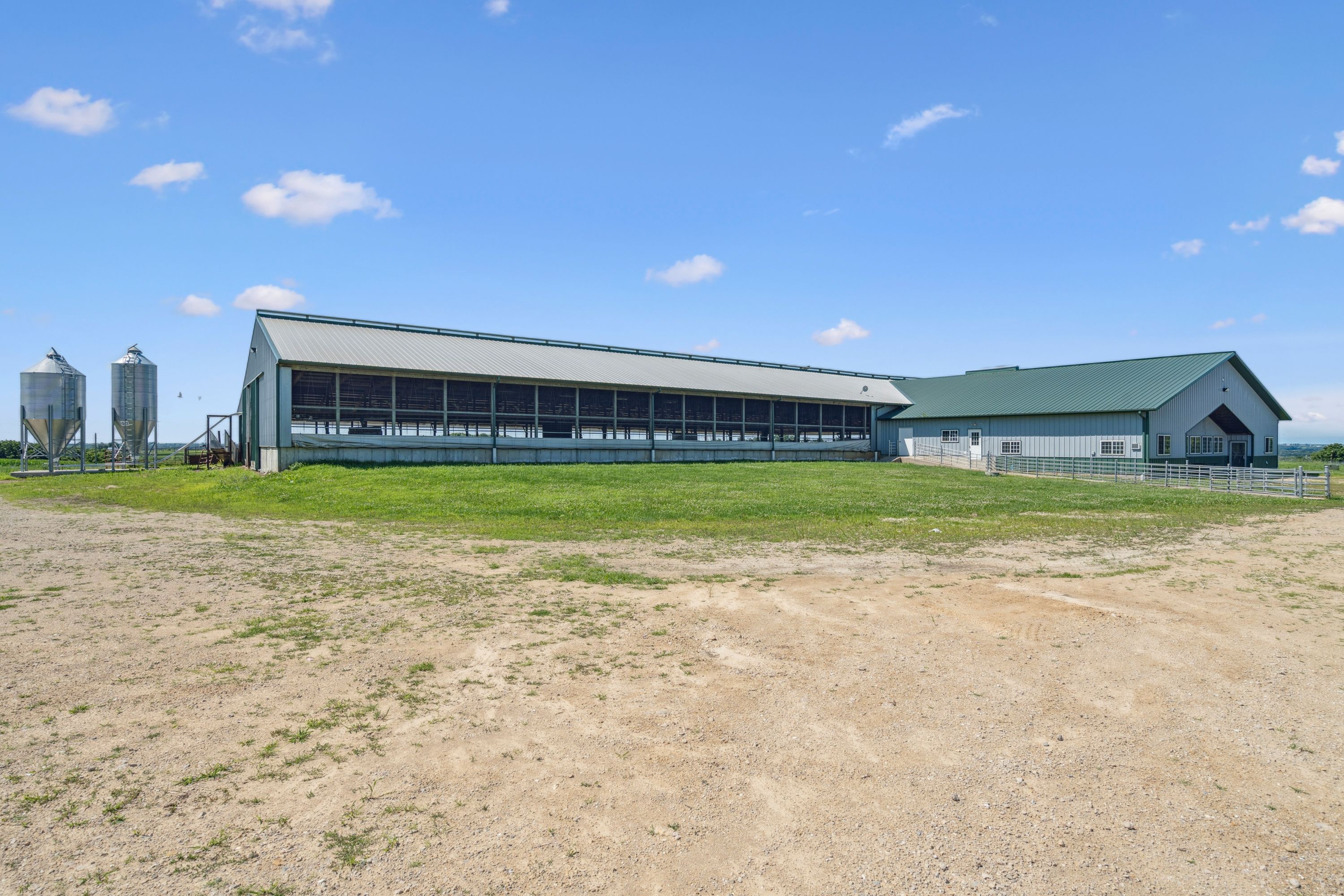 Listing Photo: 8707 & 8713 Riverside Road Farm (78)